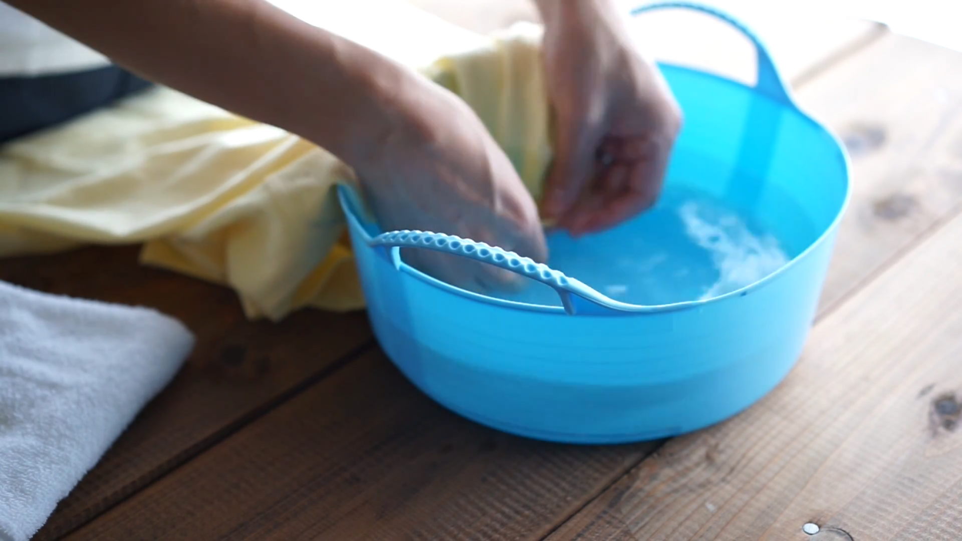 ファンデーション汚れの落とし方